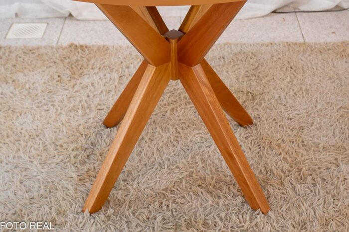 Mesa de Jantar Simpatia Tampo Redondo 108×108 Cinamomo - JCM - Imagem 2