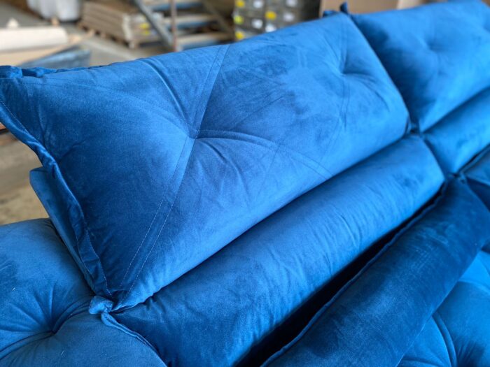 Sofá 4 Lugares Ághata Super Fofo 240cm Retrátil e Reclinável Império Estofados – Veludo Azul - Imagem 7