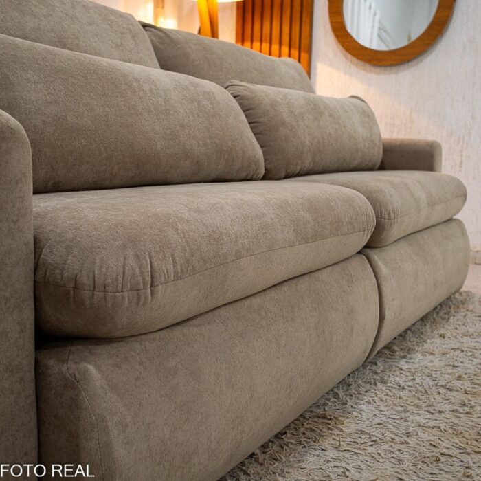 Sofá Retrátil e Cama Amaranto 2.30m Veludo Plush Bege - Sem Caixa - Imagem 15