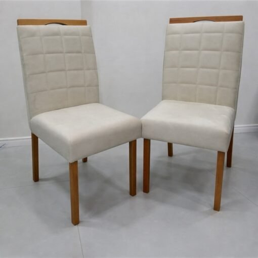 Mesa Qatar 120 (Tampo Londres c/ vidro) Off White/Cinamomo/Off White com 4 Cadeiras Quartzo/Safira Veludo Bege – CEL MÓVEIS + KM DECOR - Imagem 2