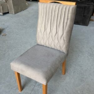 Mesa Pedro 160 Mel/Off White com 6 Cadeiras Gênova Veludo Bege Capuccino 506 – ART ASSENTOS