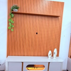 Painel até 75″ Arbo 1.9 Cedro + Rack Juquehy Off White/Naturale – EDN MÓVEIS + BECHARA