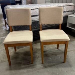 Mesa Salinas 120 Cinamomo/Off White com 4 Cadeiras Pérola Linho Bege – CEL MÓVEIS + DOBUÊ MOVELARIA